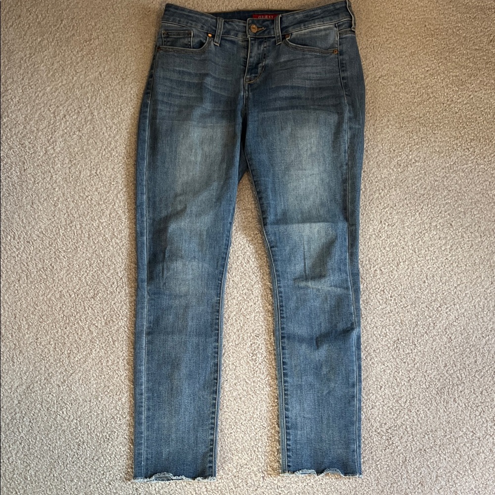 Guess Light Blue Frayed Ankle Jeans - Size 28